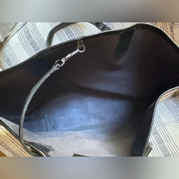 Burberry Nova Check Large Nickie Tote - Picture 4 of 10